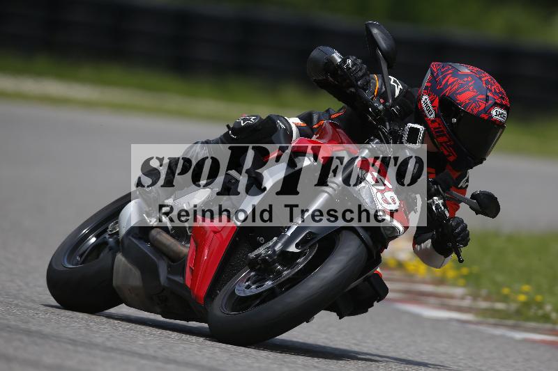 /Archiv-2024/29 12.06.2024 MOTO.CH Track Day ADR/Gruppe blau/59